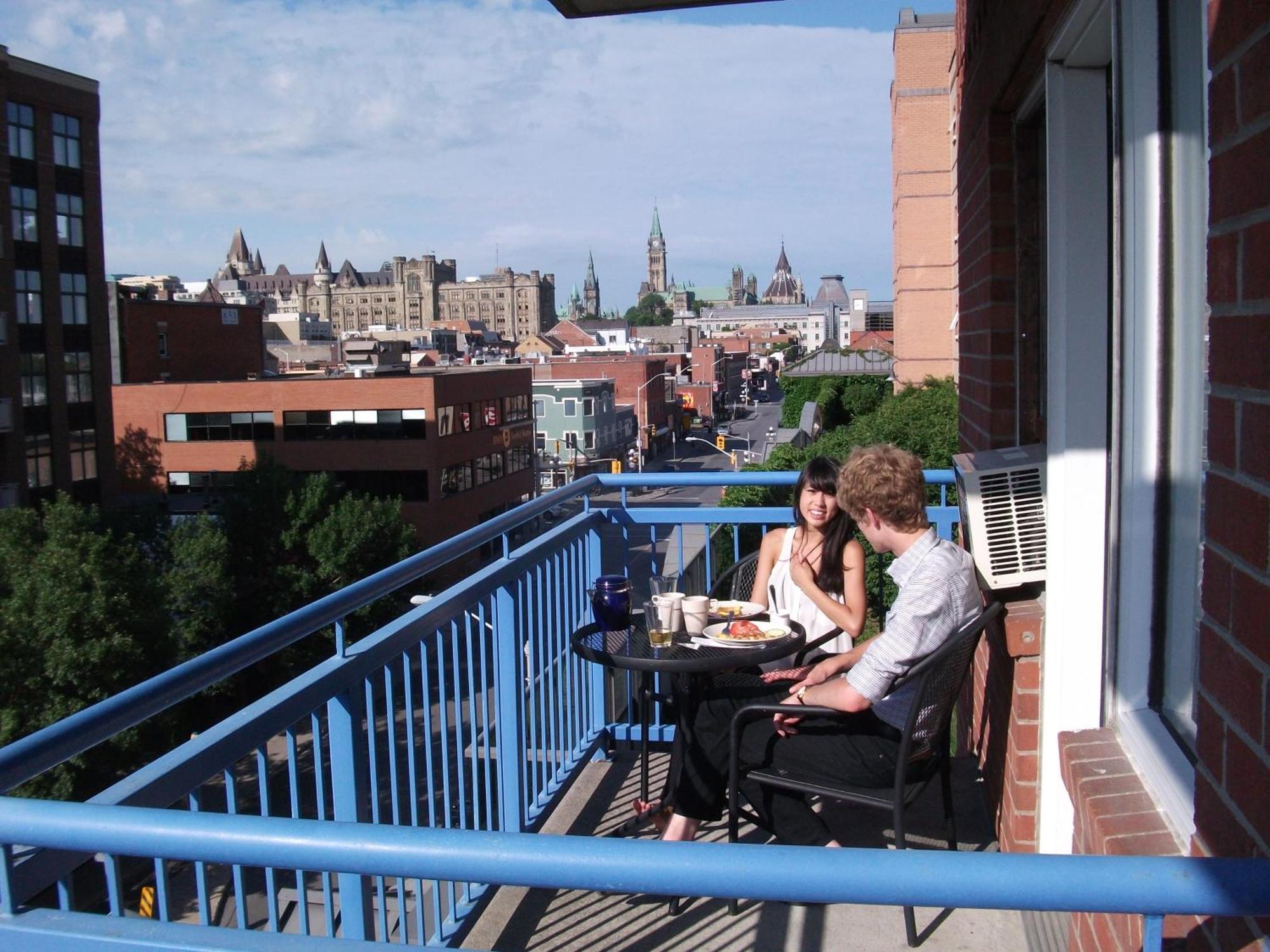 Byward Blue Inn Ottawa Exterior foto